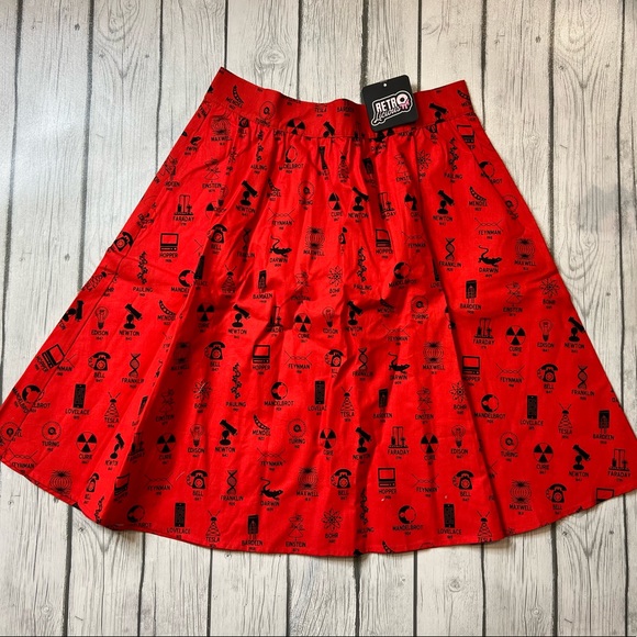 NWT retrolicious retro inventors science skirt in red size medium - Picture 2 of 4